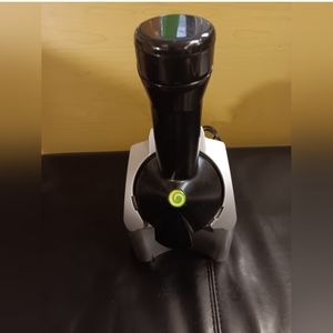 Yo Nana's ice cream maker